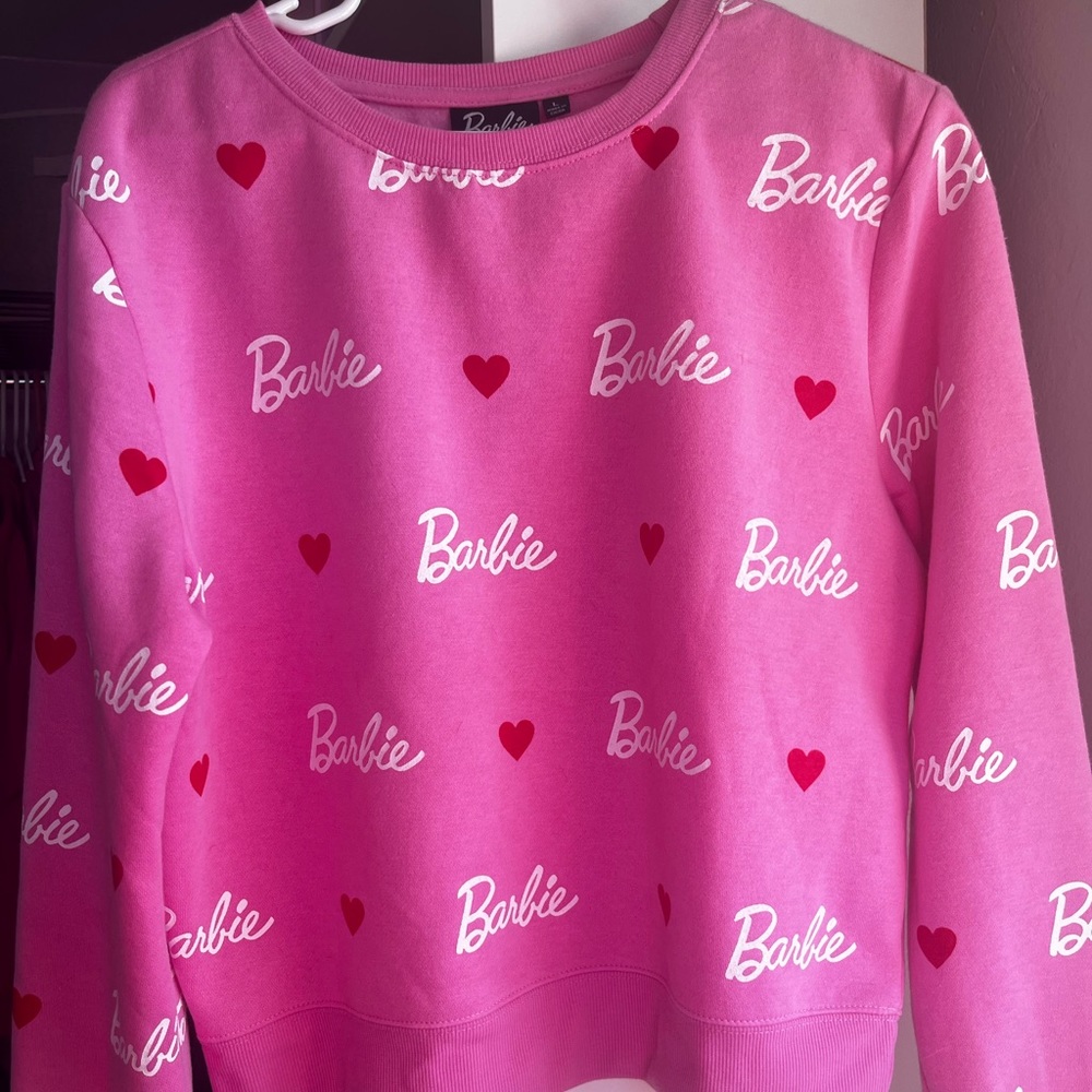 Barbie Long sleeve Crewneck